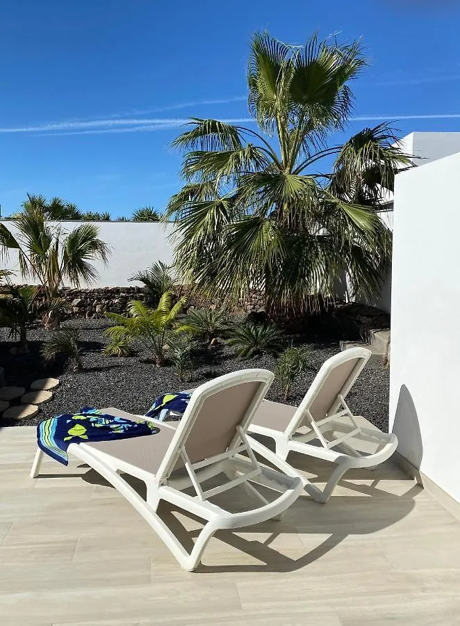 Casa Sora, Agradable Villa Con Banera Hidromasaje Lajares