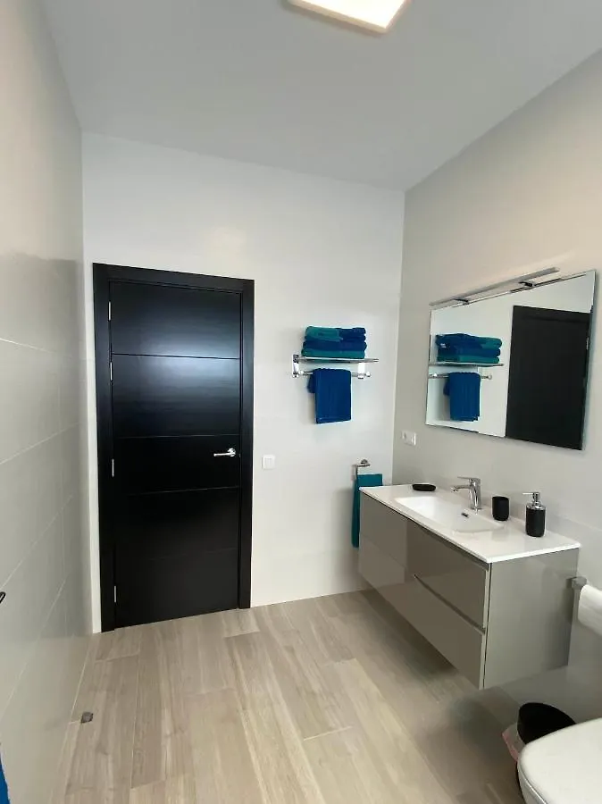 Casa Sora, Agradable Villa Con Banera Hidromasaje Lajares